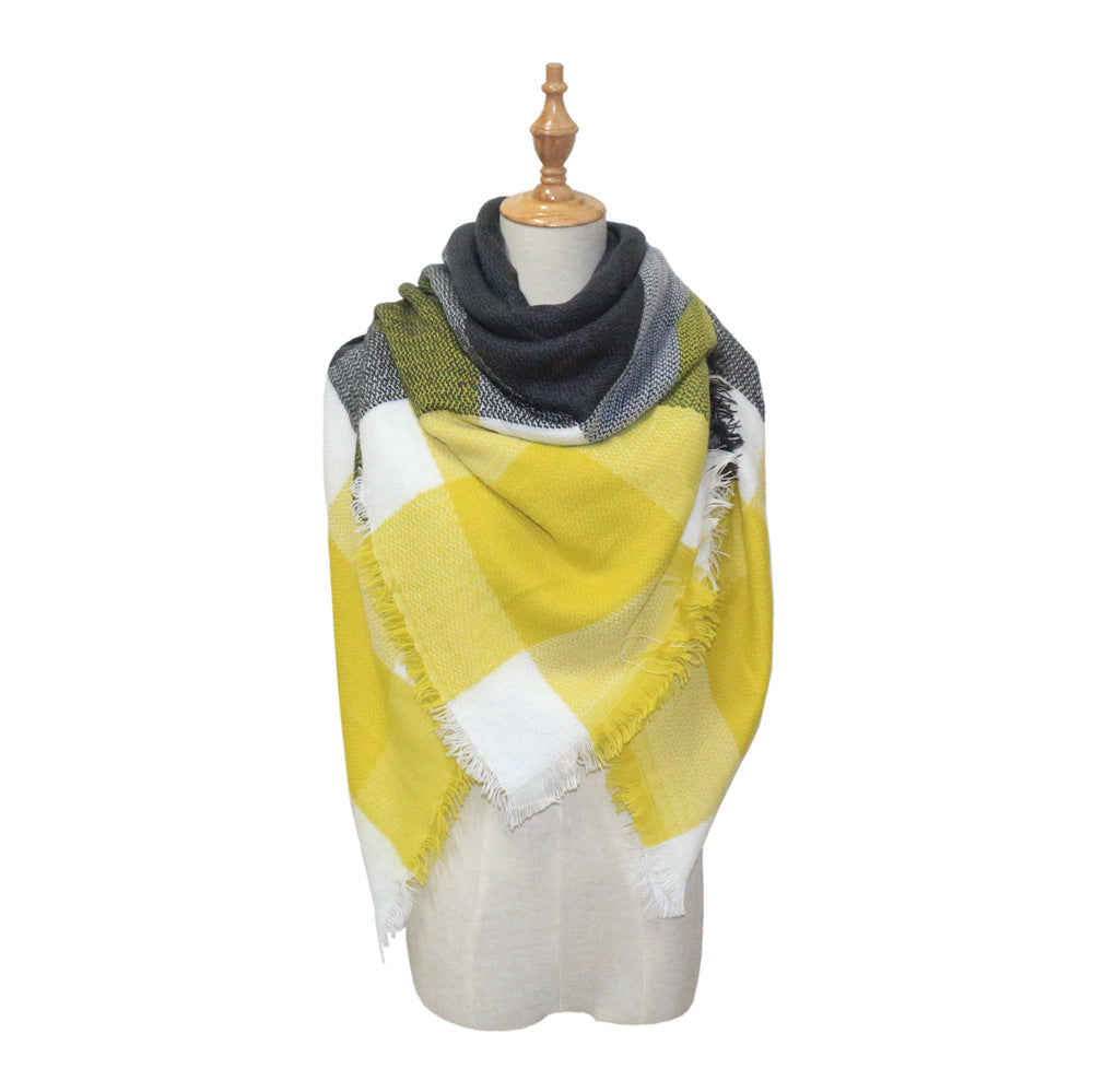 Plaid-print versatile neck scarf shawl in a classic checkered pattern