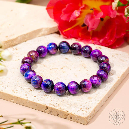 All-Galaxy Tiger’s Eye bracelet from Conscious Items featuring polished tiger’s eye beads on a stretchy band.