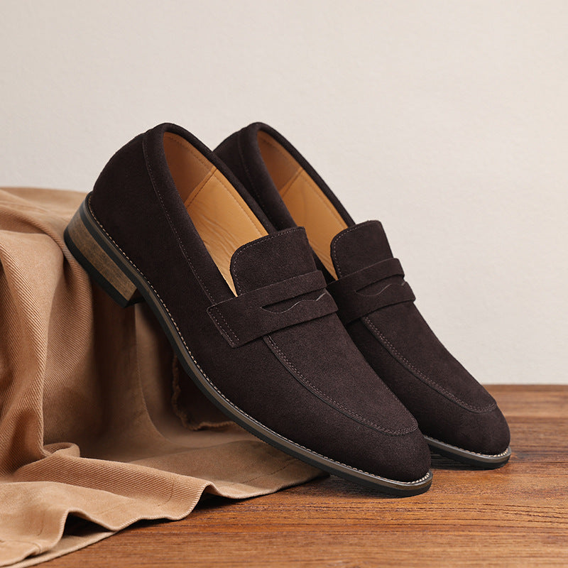 Trendy men's leather shoes in a classic design by My Store