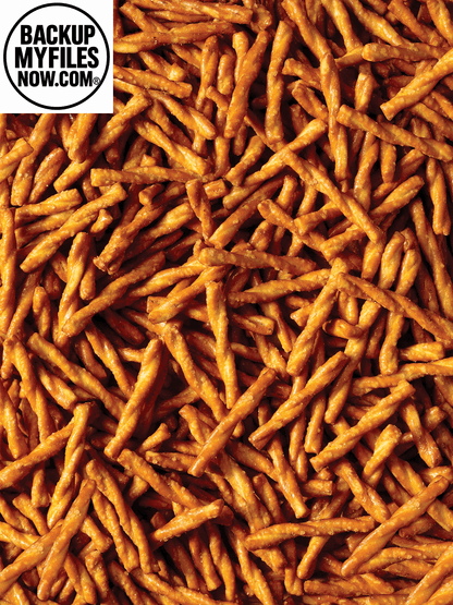 Five packs of Dot's Homestyle Pretzels Original Seasoned Pretzel Twists in 16 oz bags, showing the pretzel snack and packaging.
