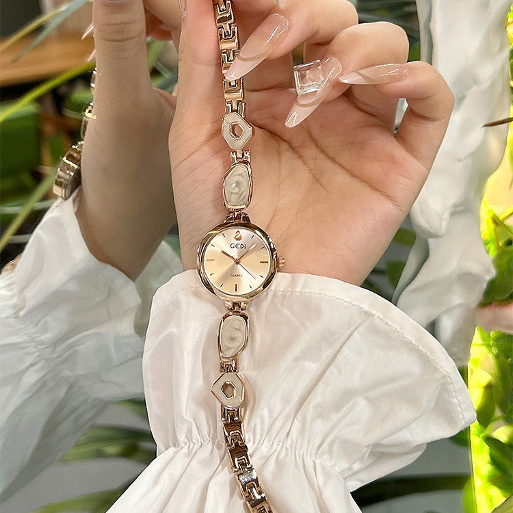 Women's minimalist lightweight quartz watch with a small luxury niche design and exquisite detailing