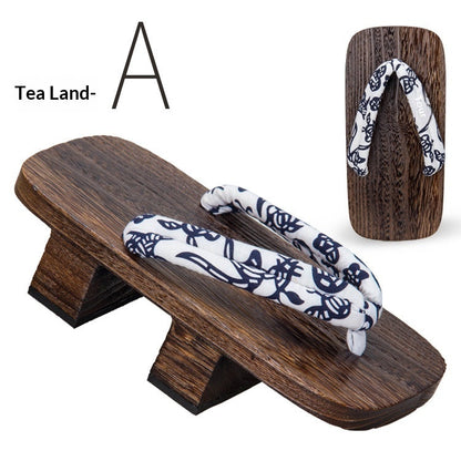 Solid-wood men's flip-flops with 5.5cm heel, featuring a simple design and sturdy wooden sole