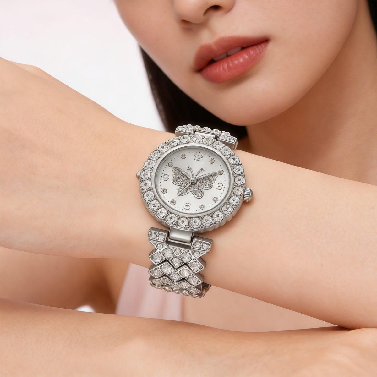 Women's butterfly-design diamond-embellished fashion quartz watch with decorative butterfly dial details