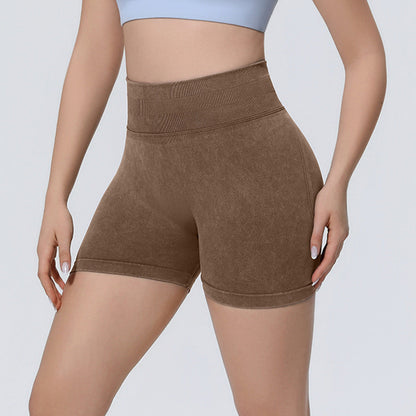 Seamless knitted sand-washed yoga shorts in a neutral tone