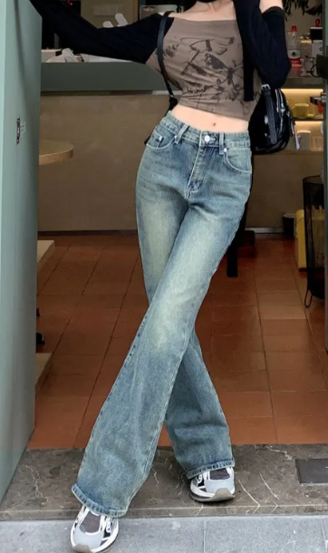 BackUPMYFILESNOW® classic wide-leg jeans shown in a natural denim color with a relaxed fit and high-rise waist.