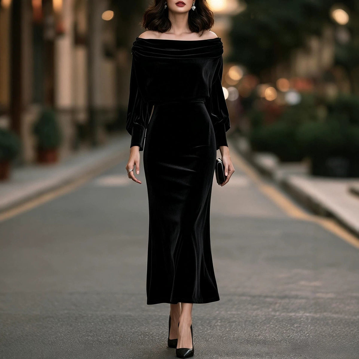 Elegant velvet waist-cinching dress with a fitted silhouette
