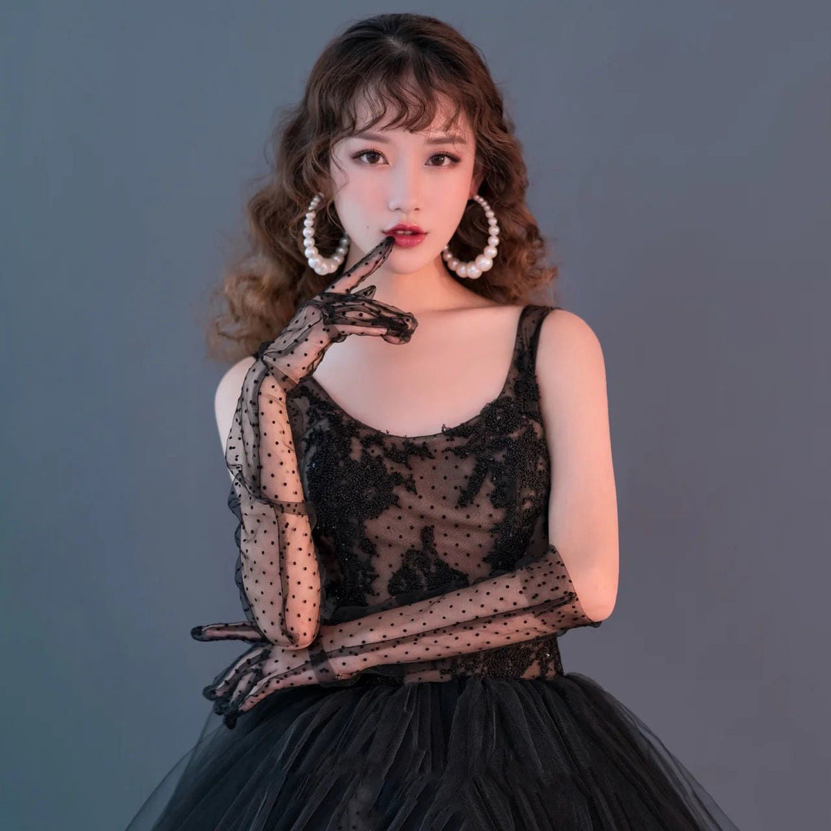 Women's polka-dot extended lace gloves by My Store人體藝術