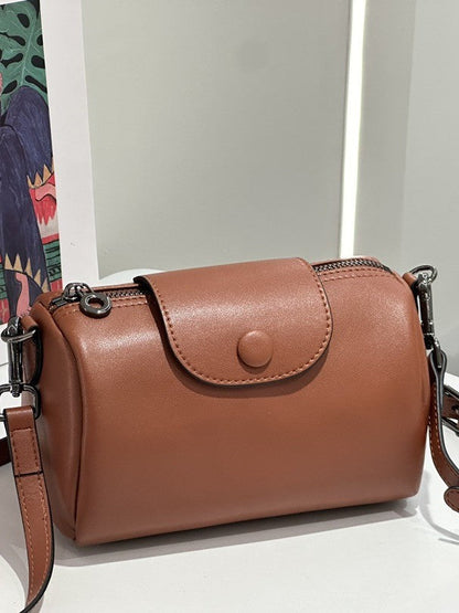 Urban minimalist versatile work desk organizer bag, leather pillow shoulder and crossbody bag in light luxury style