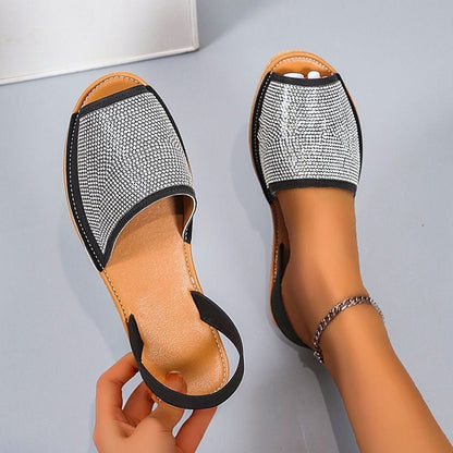 Women’s versatile open-toe leisure sandals in a fashionable design, viewed from above