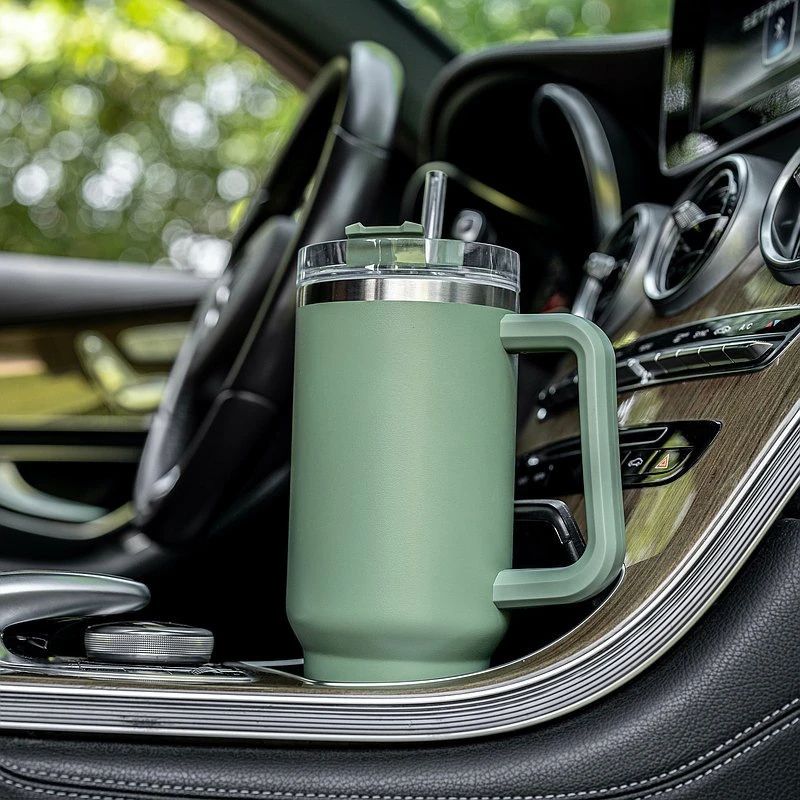 EasyOptionXY 40oz Adventure Quencher stainless steel tumbler with handle, vacuum insulated travel water cup for cold drinks and coffee.