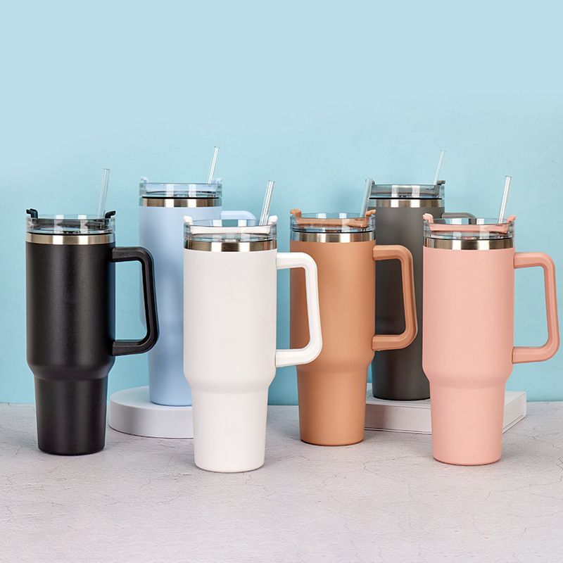 EasyOptionXY 40oz Adventure Quencher Tumbler with handle, stainless steel travel water cup, vacuum insulated, keeps drinks cold.