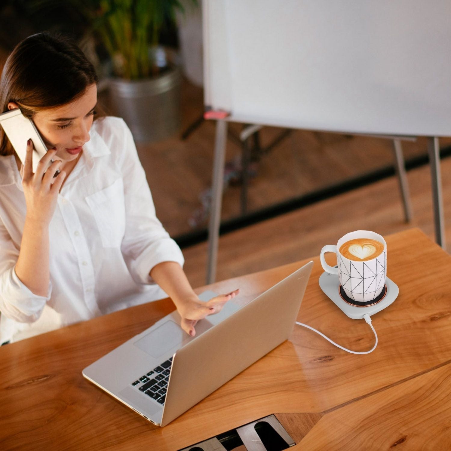 EasyOptionXY electric coffee mug warmer for desk with USB, featuring three temperature settings and auto shut-off for tea and beverages.
