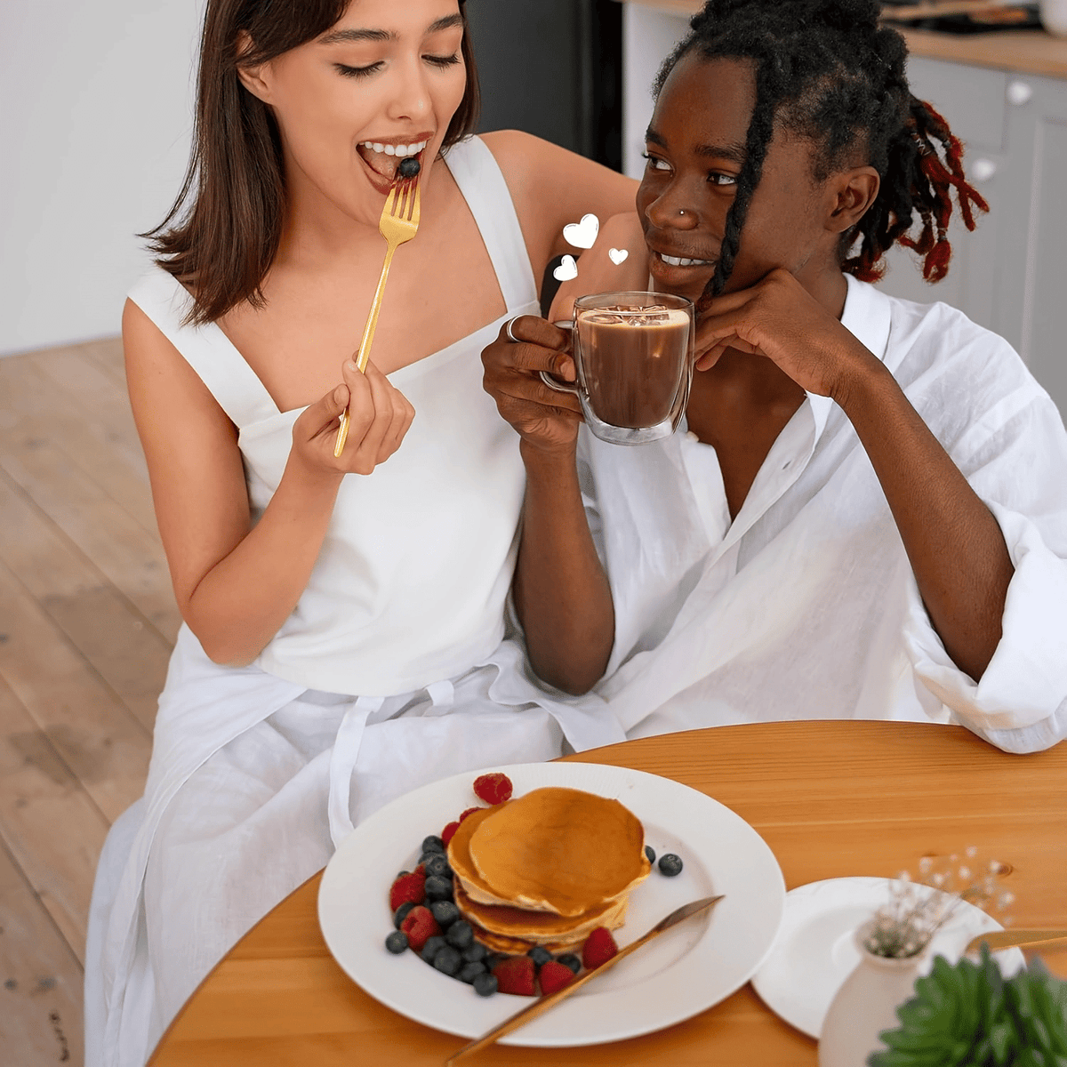 EasyOptionXY coffee mug, portable and durable, perfect for drinking water or beverages, with a sleek design and comfortable handle.