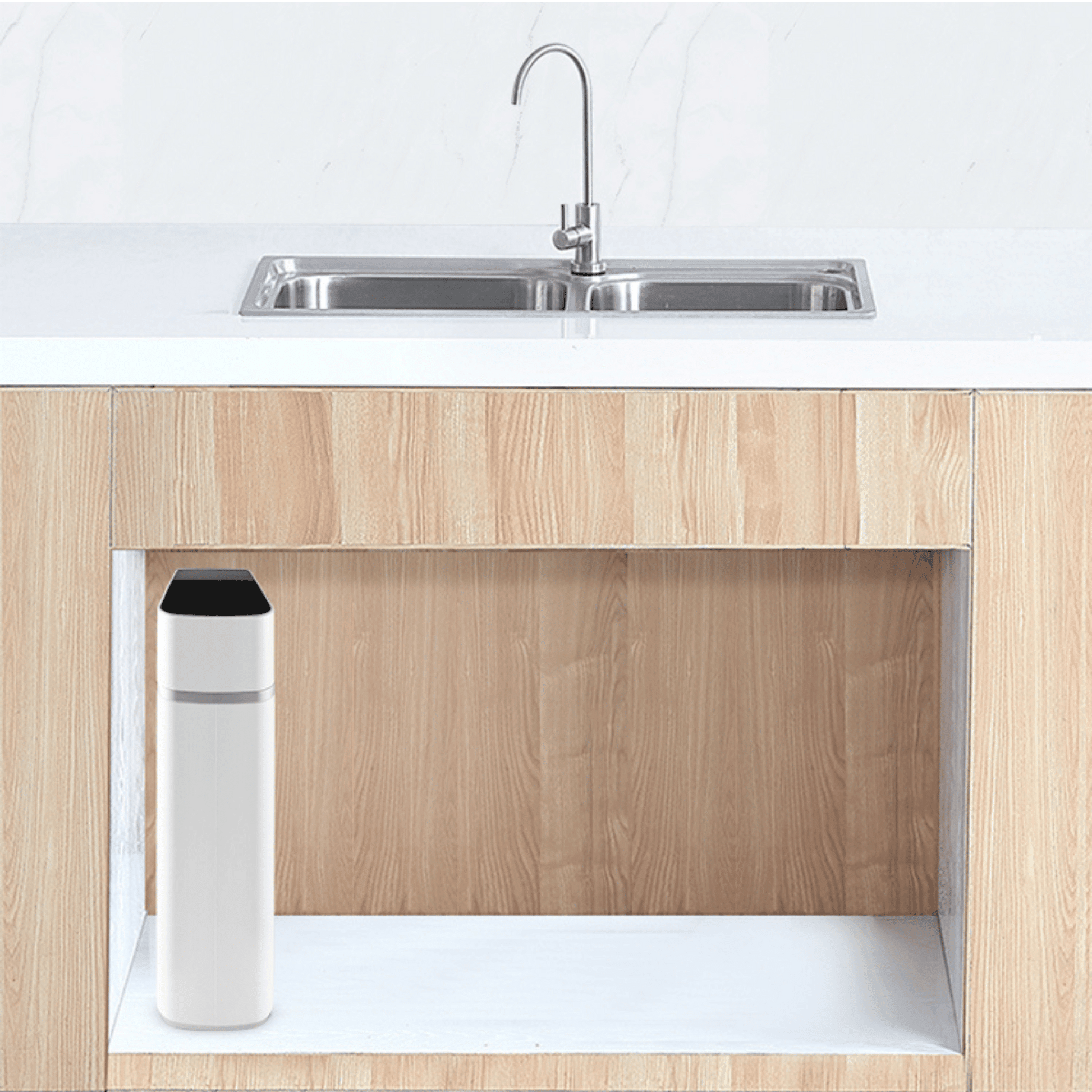 Echo Water ECHO RO™ tankless reverse osmosis water filter system for clean, filtered drinking water in a modern setup.
