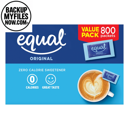 Equal Zero Calorie Sweetener sugar substitute packets, 800 count, with individual packets shown in a natural arrangement