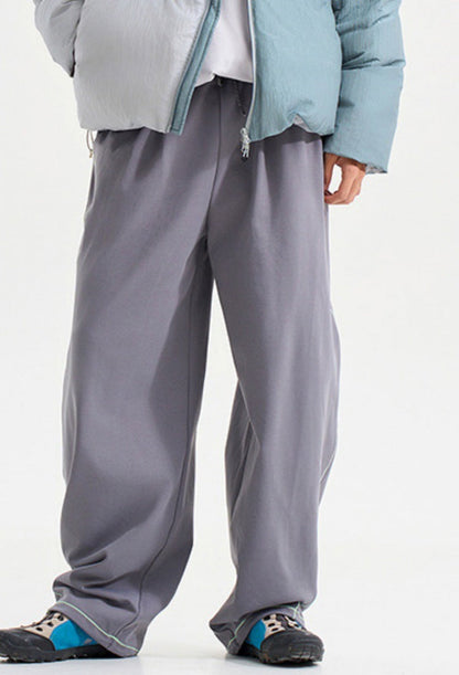 Fleece-lined tactical men's casual pants in a durable outdoor style
