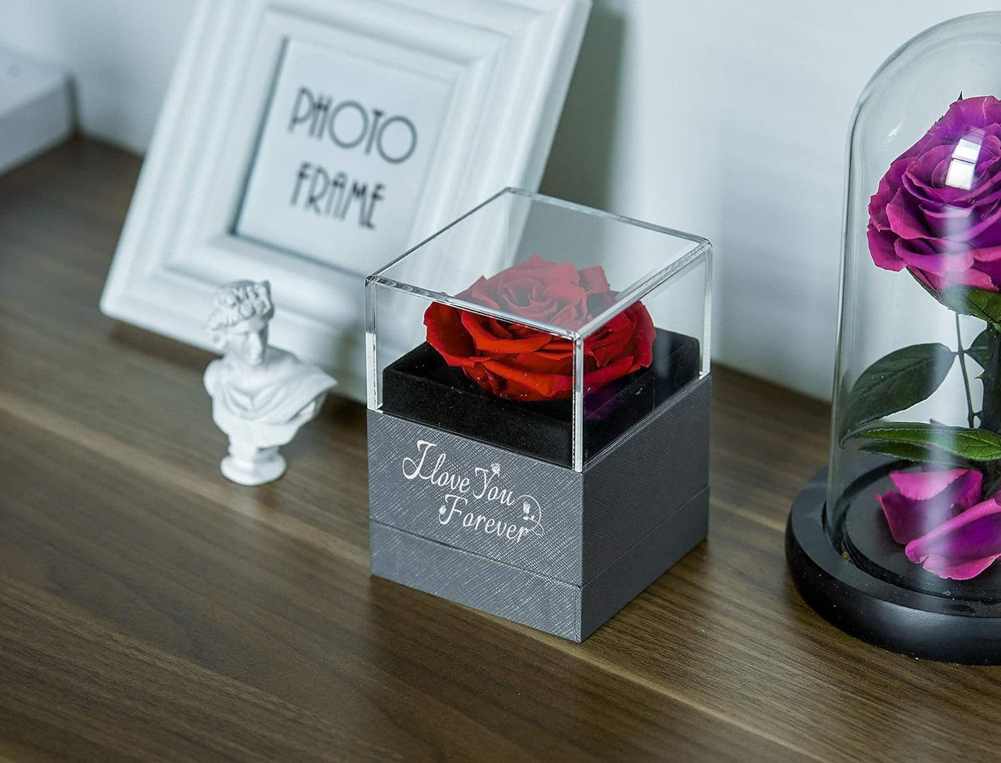 Preserved real rose with "I Love You" necklace from BACKUPMYFILESNOW.COM®, romantic floral jewelry display.