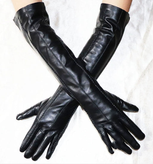 Fleece-lined design available in various colors and thicknesses