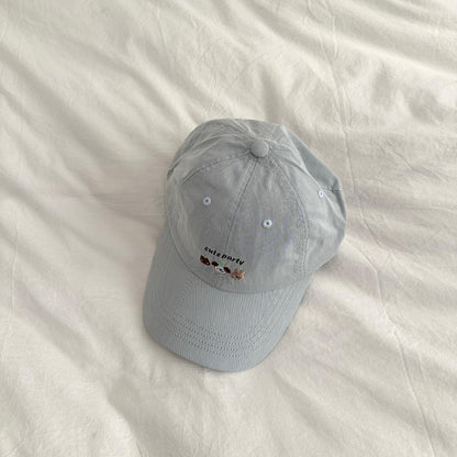Outdoor casual versatile preppy-style baseball cap in a classic design