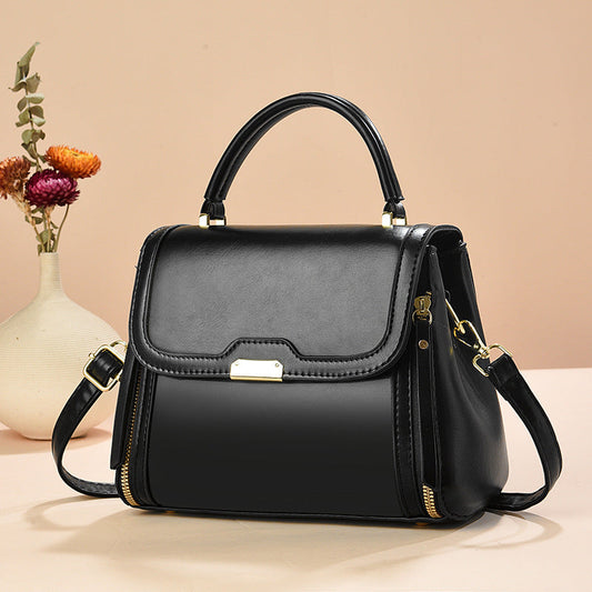 Solid-color single-shoulder crossbody bag with versatile, stylish design