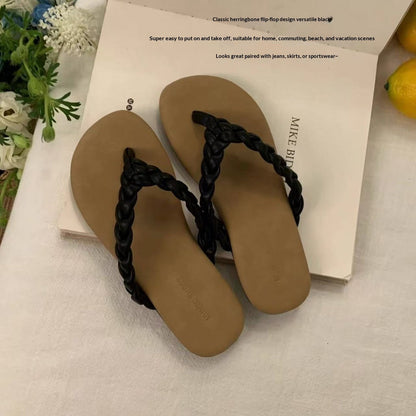 Retro flat minimalist woven flip-flops in a simple woven design
