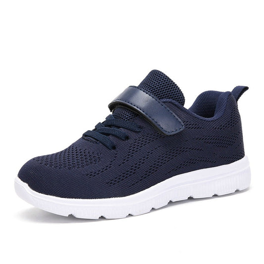 Breathable lightweight flying shoes, casual children's sports shoes in a comfortable athletic design