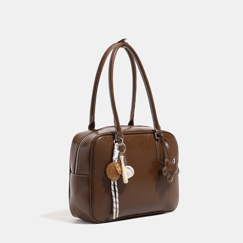 Women's large-capacity commuter tote shoulder bag, spacious design with comfortable shoulder straps