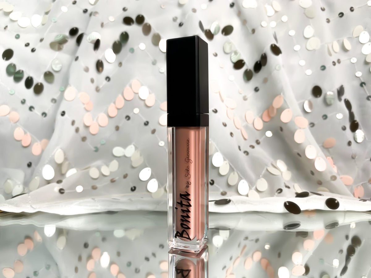 Bonita Matte Liquid Lipstick 21 from BACKUPMYFILESNOW® Bonita Organic Collection shown in a sleek tube with a matte finish.