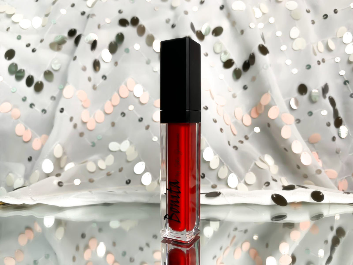 Bonita Matte Liquid Lipstick 09 from BACKUPMYFILESNOW® Bonita Organic Collection, showing the lipstick tube with matte finish and product label