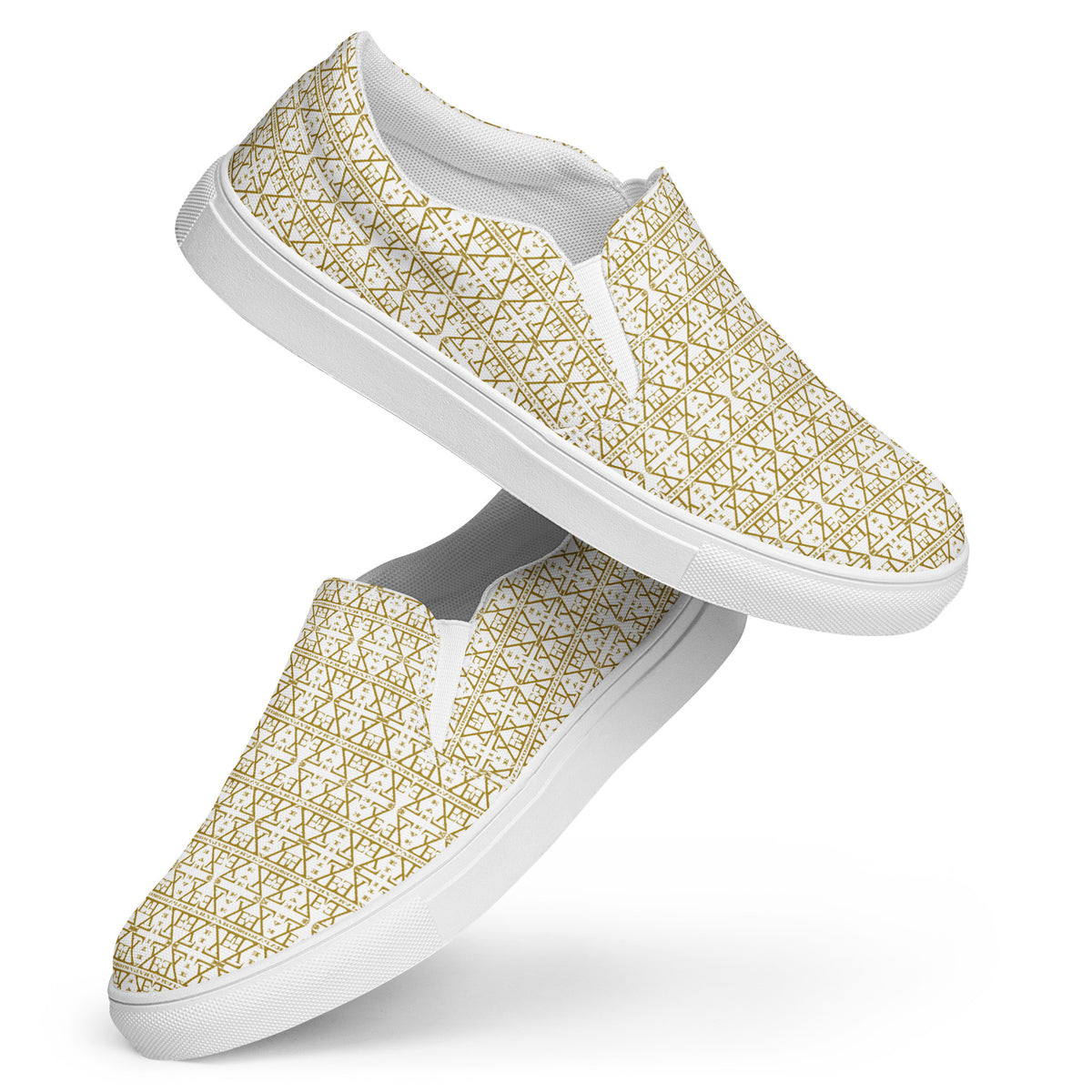 White women's slip-on shoes by Atelier Evezet Arapakou with waterproof canvas and anatomical sole, shown from a side angle.
