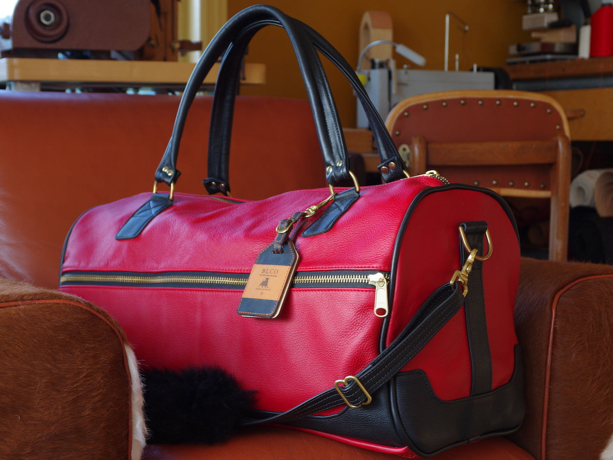 Bueno Leather Co. BLCO® Duffle Bag XL-LUX in luxurious leather, handcrafted travel bag with sturdy handles and spacious design.