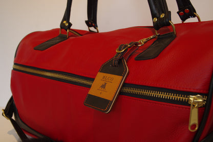 Bueno Leather Co. BLCO® Duffle Bag XL-LUX in high-quality leather with sturdy handles and a spacious design for travel and storage.