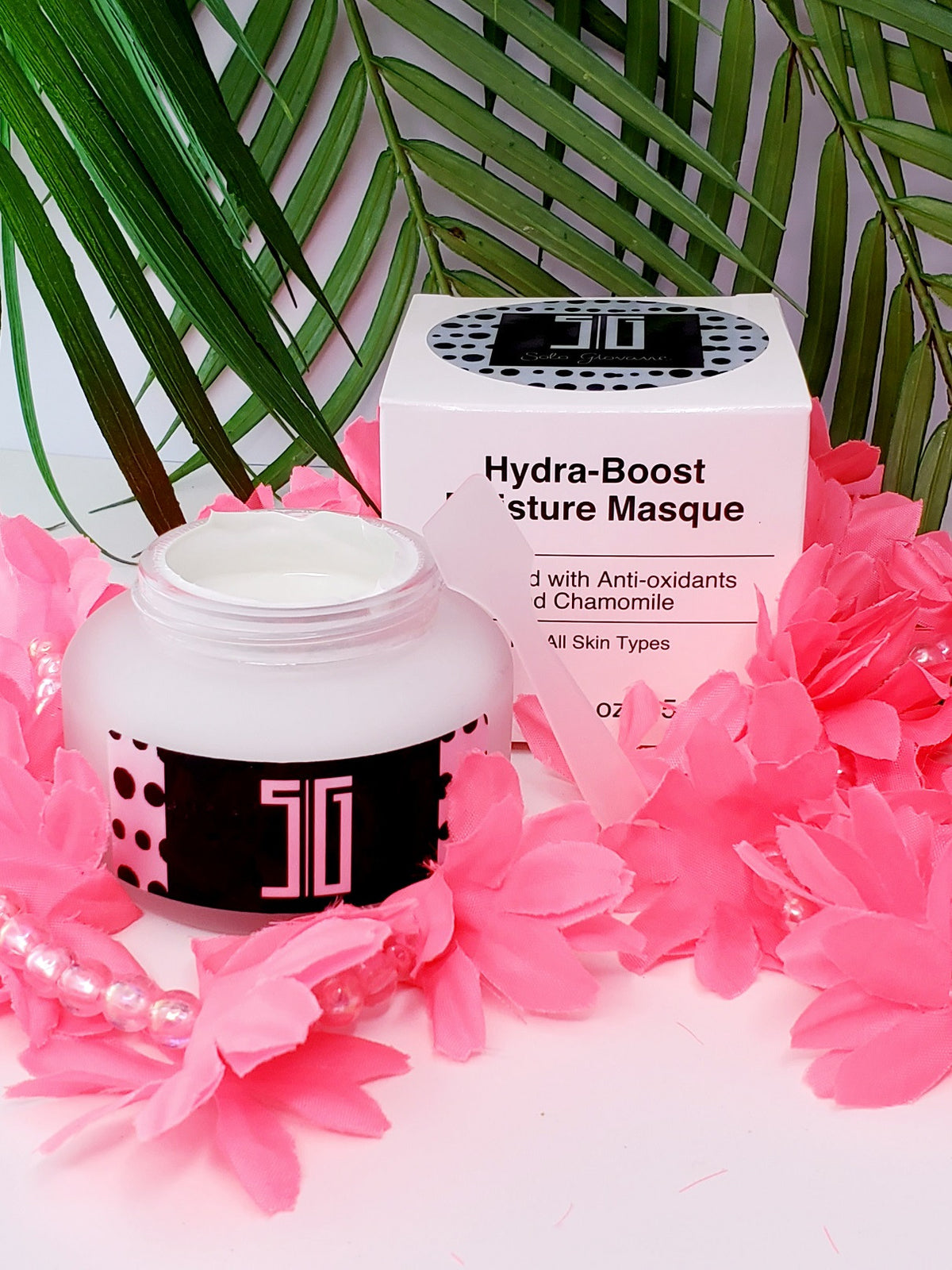 Hydra-Boost Moisture Masque by BACKUPMYFILESNOW®, a hydrating face mask with a creamy texture and refreshing appearance.