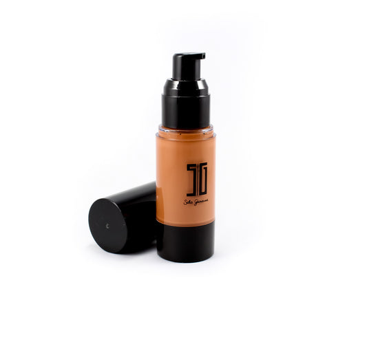 BACKUPMYFILESNOW® SG Full Coverage Foundation shade #11 in a compact bottle with a pump for flawless skin coverage