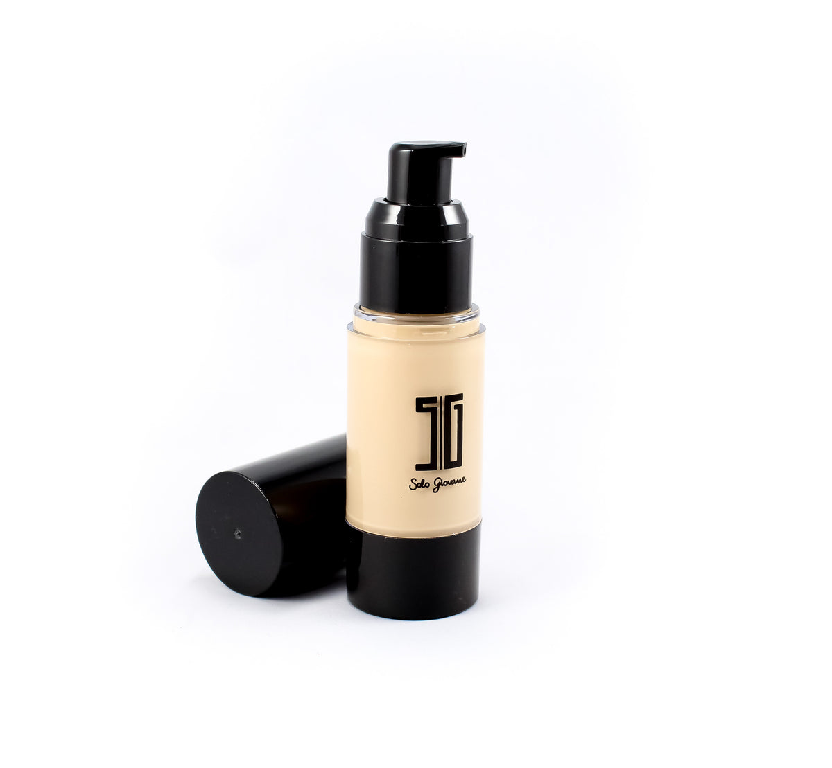 BACKUPMYFILESNOW® SG Full Coverage Foundation shade #3, smooth creamy texture, in a compact makeup container.