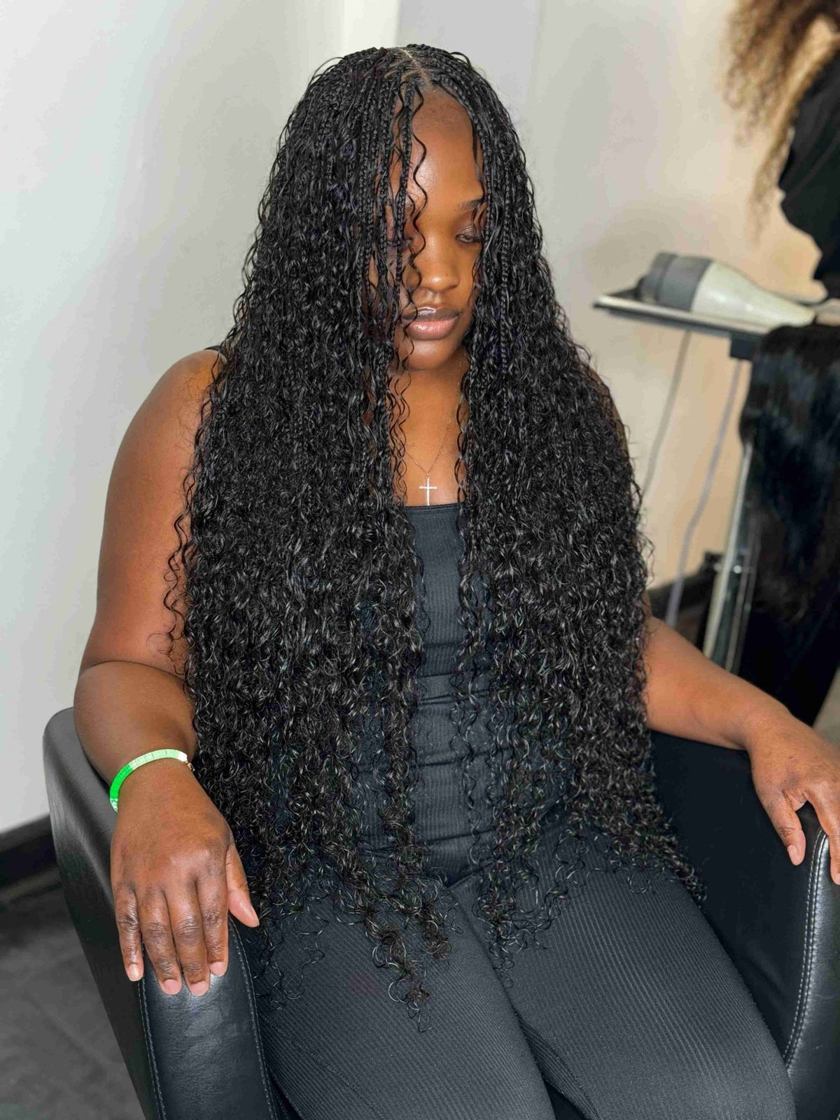 Fula Beauty Italian Curl boho hair in natural black with soft, defined curls, showcasing a stylish, layered hair look.