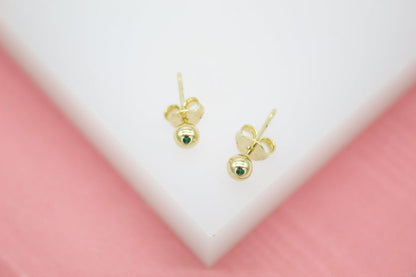 Small 18K gold filled ball stud earrings by MIA Jewelry, lightweight and minimalist jewelry accessory.