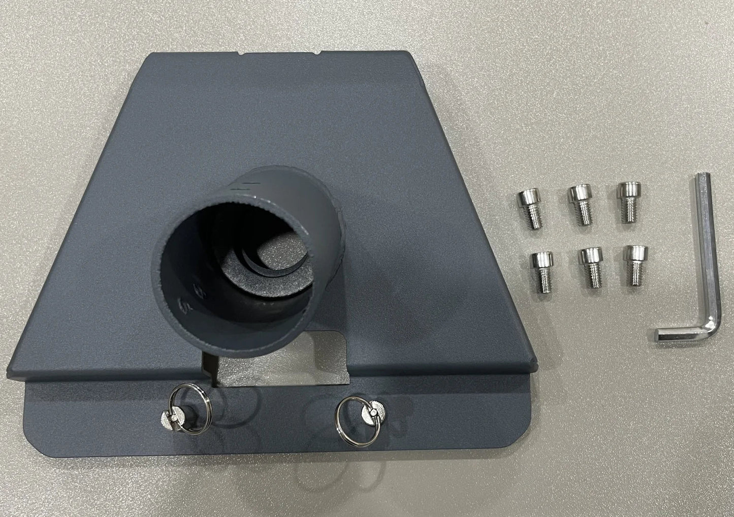 Premium gray aluminum alloy Starlink Gen3 V3 mount bracket with locking pins for exterior installation, by Guangzhou Chuangze Digital Technology.