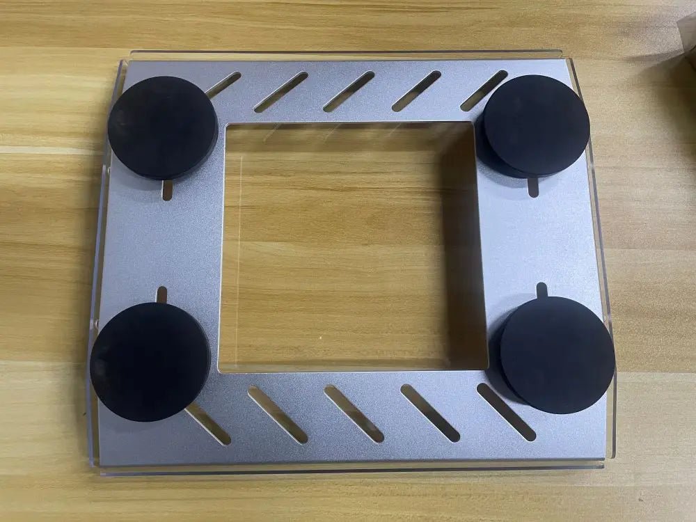 Starlink Mini Mount kit with magnetic, tool-free design for RVs, boats, trucks, yachts, and vehicles, featuring suction cup base.