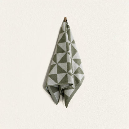 Set of two Italic Umbra Australian cotton bath towels in sage and ecru, soft and absorbent for home use.