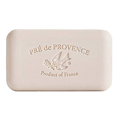 Bar soap with almond and shea butter from Pre De Provence, enriched vegetable soap in 150g package with natural ingredients.