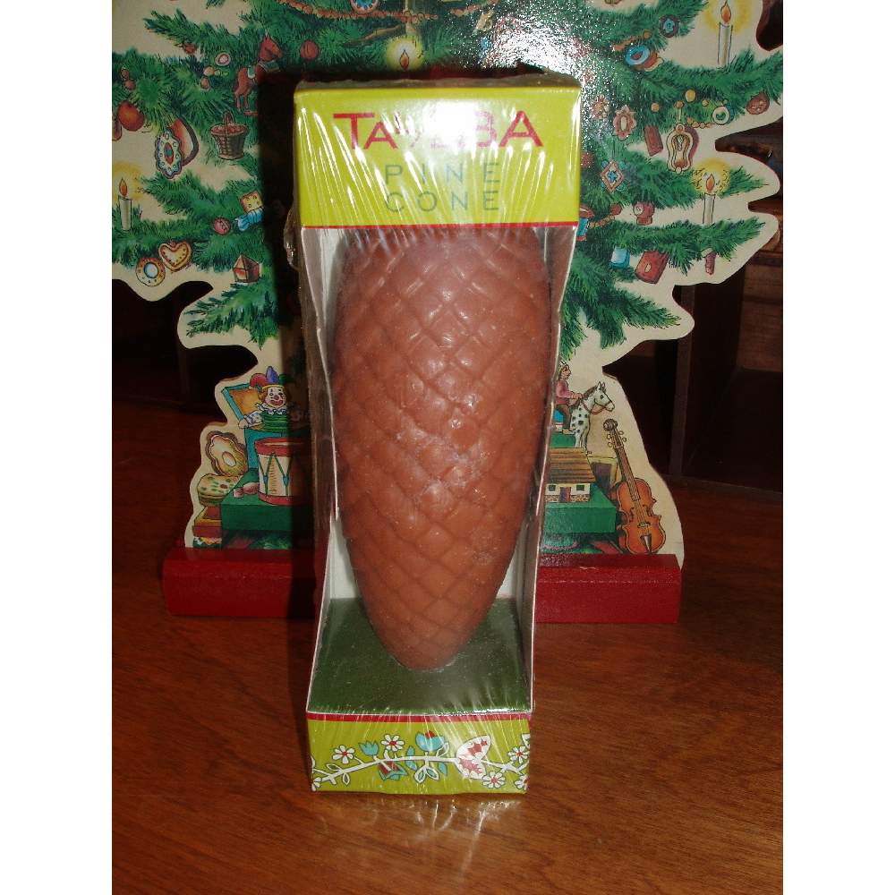 Decorative soap shaped like Swedish pine cones from the Gift Of The Forest collection, designed for bath and body use.