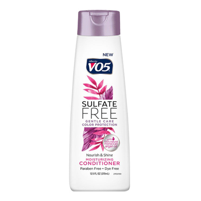Alberto VO5 sulfate-free moisturizing conditioner bottle, smooth and hydrating for healthy hair, displayed on a plain background.