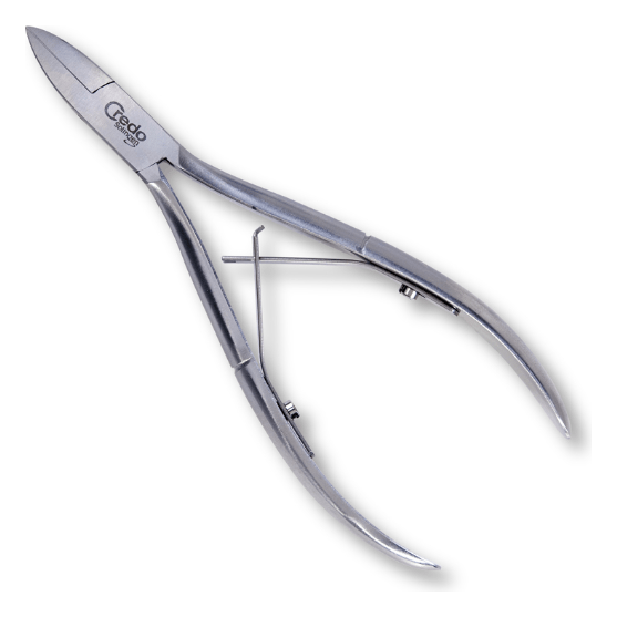 Stainless steel Credo Cuticle Nipper 9 cm for precise nail cuticle trimming, designed for professional cosmetics use.