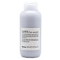 Davines Love Hair Smoother 150ml bottle, smooths and controls frizz, ideal for sleek hair styling and care.