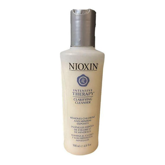 Nioxin Intensive Therapy Clarifying Cleanser hair cleanser in a 200ml bottle, designed for scalp and hair cleansing.