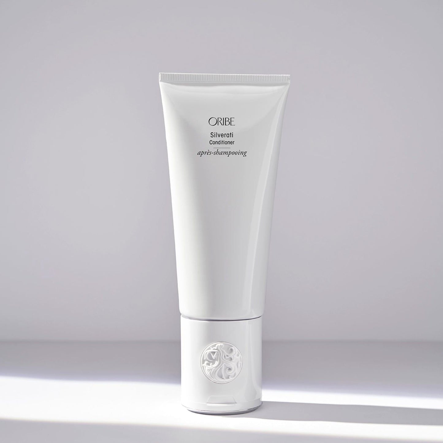Oribe Silverati Hair Conditioner in a 200ml bottle, nourishing silver hair with a smooth, conditioning formula