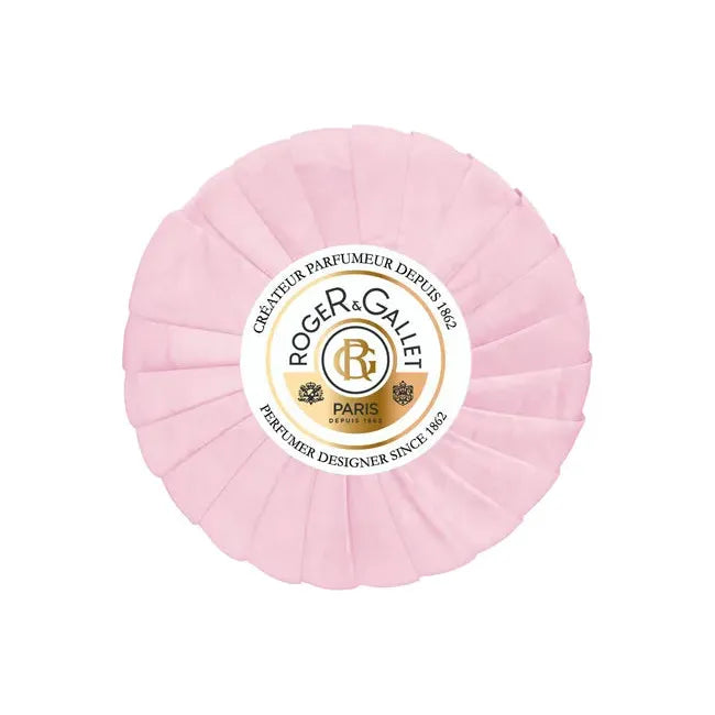 Roger & Gallet Gingembre Rouge liquid hand soap with pomegranate extract and aloe vera in an 8.45 oz bottle.