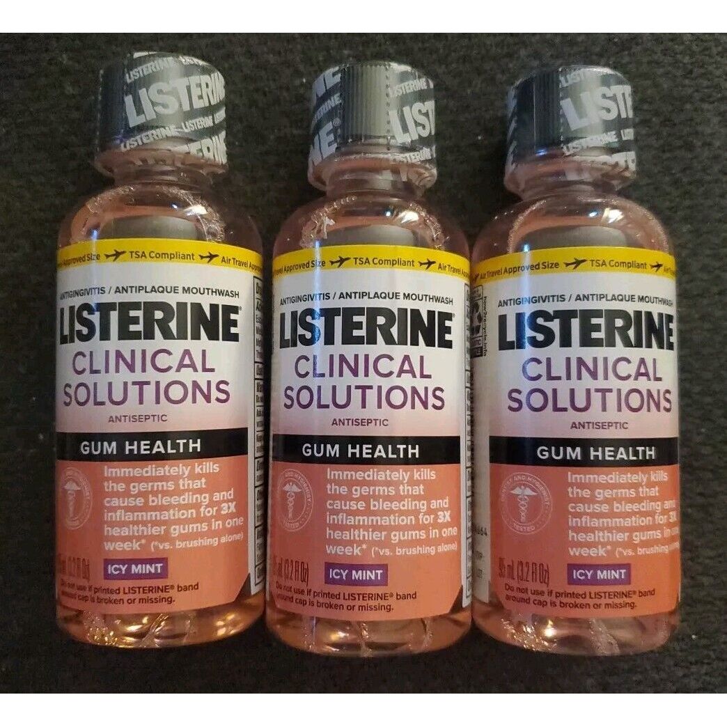 Johnson & Johnson Listerine Clinical Solutions Gum Health antiseptic mouthwash in a 95 mL bottle for oral hygiene.