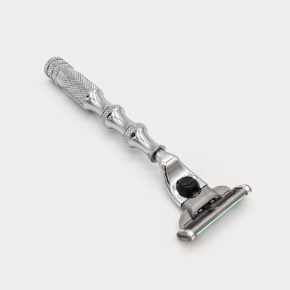 Dural Stanway Mach 3 compatible razor with pouch, featuring a sleek handle and three-blade head for a close shave.